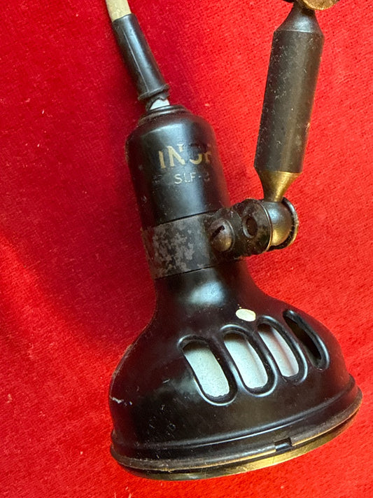 Lampe Singer noire orientable avec tige de fixation, non testée