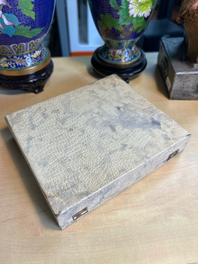 Couverts de table – Coffret de 12 petites cuillères argentées