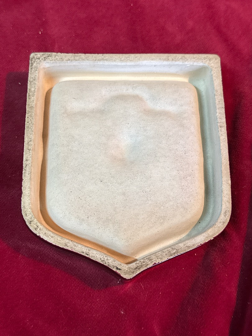 Cendrier – 7e Cuirassiers – Militaria – Céramique bordeaux