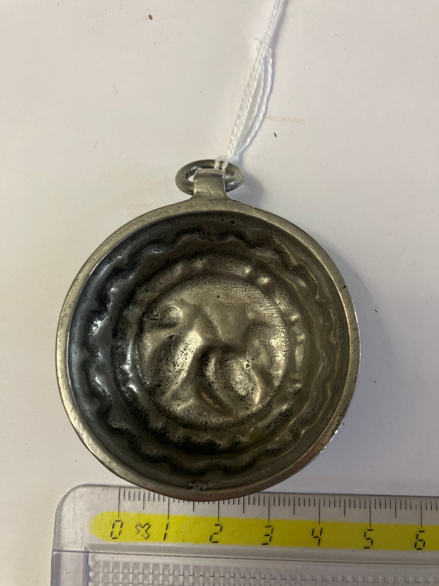 Mini Moule à Gâteau Ancien 5cm