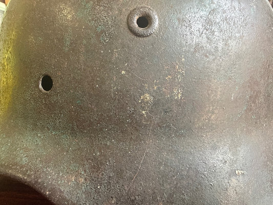 Casque Militaire Ancien En Metal Vert Olive Vintage