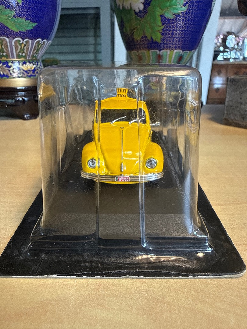 Voiture miniature – Volkswagen Beetle Taxi – Jouets – Rio de Janeiro 1985