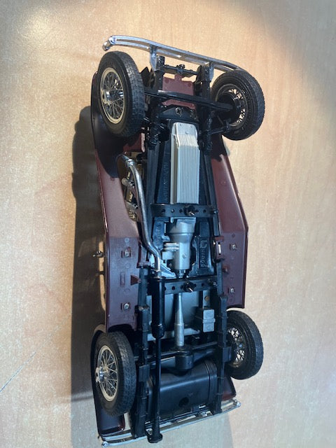 Voiture Collection Mercedes benz SSK 1/18 Burago