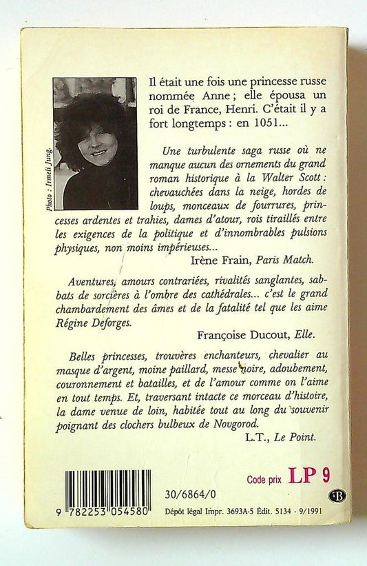 Sous le ciel de Novgorod régine Deforges livre de poche