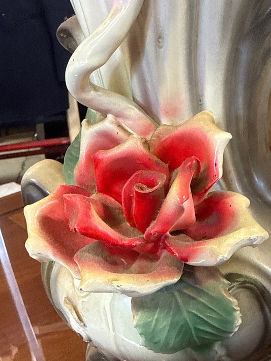 Vase – Capodimonte – Ornements – Barbotine grise rose