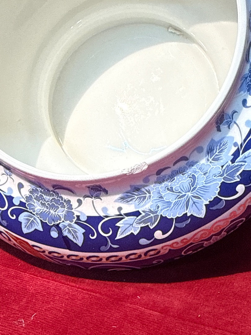 Bonbonnière en porcelaine motifs paons Japodel 120