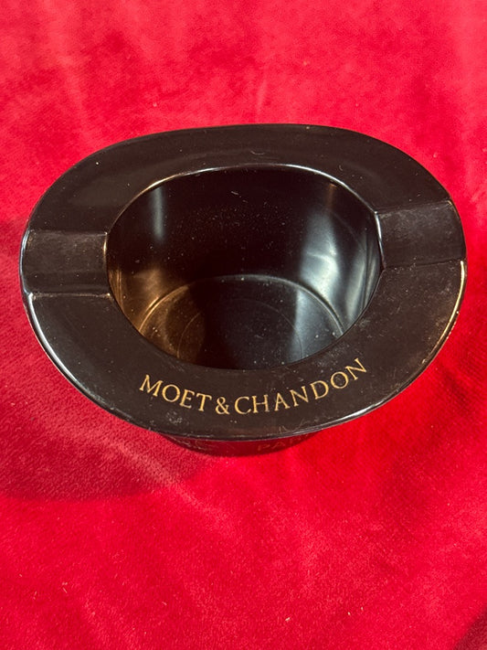 Cendrier Moët & Chandon – Lido – Collection – Chapeau