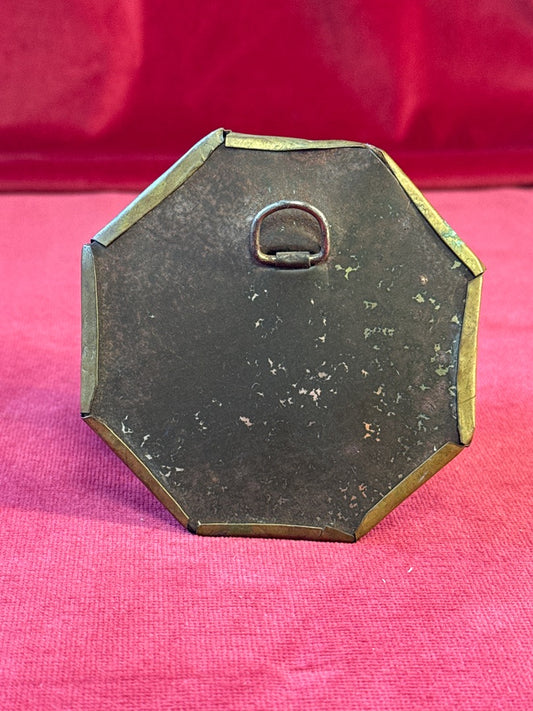 Petit miroir mural octogonal en métal doré, hauteur 9,5 cm