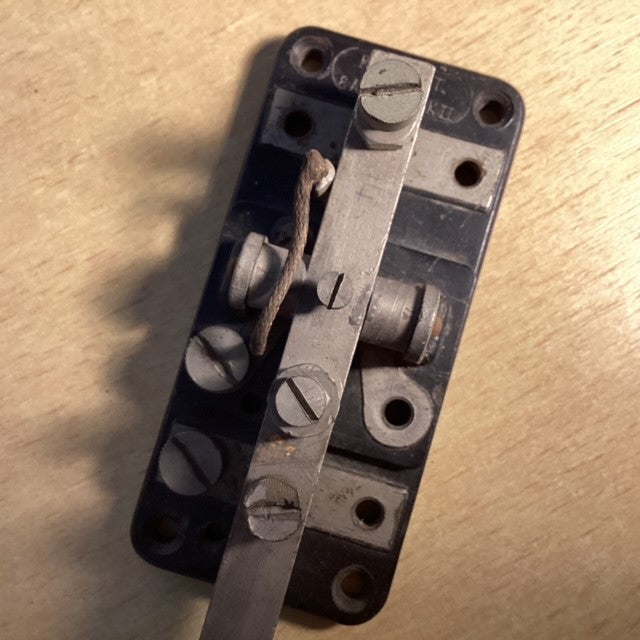 Manipulateur Commande Radio Morse Key Telegraph ( ARMY ?)