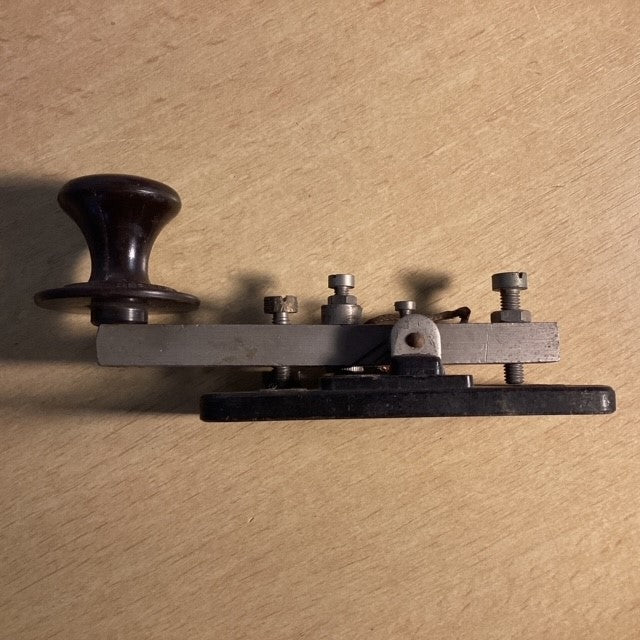 Manipulateur Commande Radio Morse Key Telegraph ( ARMY ?)