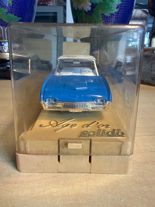 Voiture miniature – Solido Ford T-bird 1961 – Jouet – Bleu blanc avec boite vitrine
