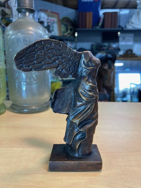 Statue Antiquité Bronze La Victoire De Samothrace