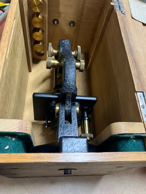 Microscope Nachet Paris Avec boite en Bois Et Accessoire