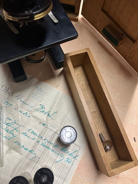 Microscope Nachet Paris Avec boite en Bois Et Accessoire