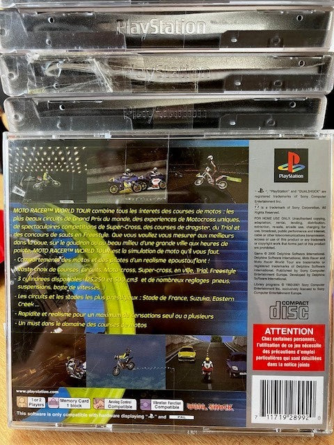 Jeu Playstation Moto Racer World Tour