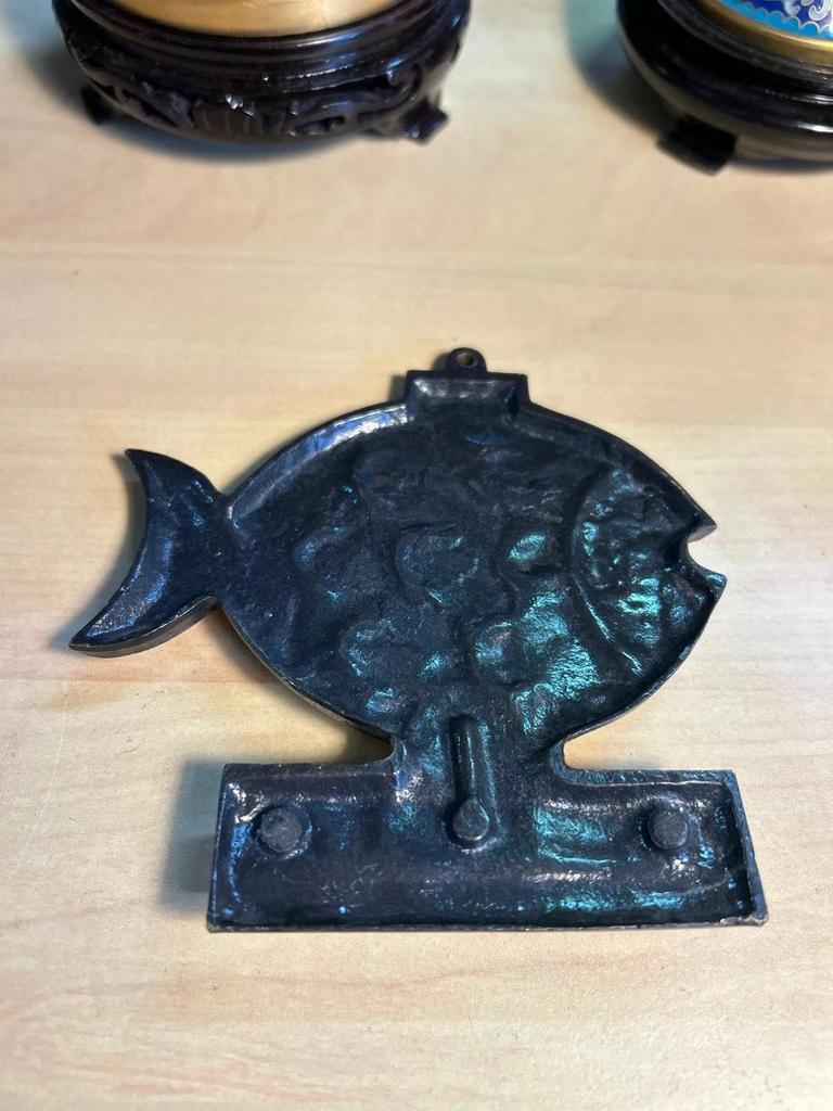 Support pour Clés en Bronze Barthelemy représentant un poisson