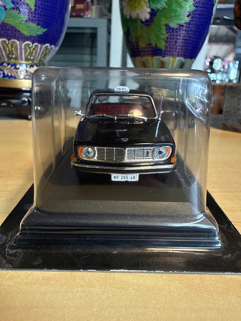 Voiture miniature – Volvo 144 – Modélisme – Taxi Copenhagen 1972 noir