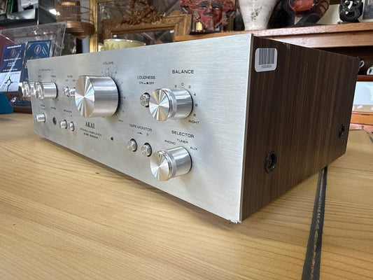 Amplificateur – Akai Am-2200 – Hi-fi – Vintage argenté