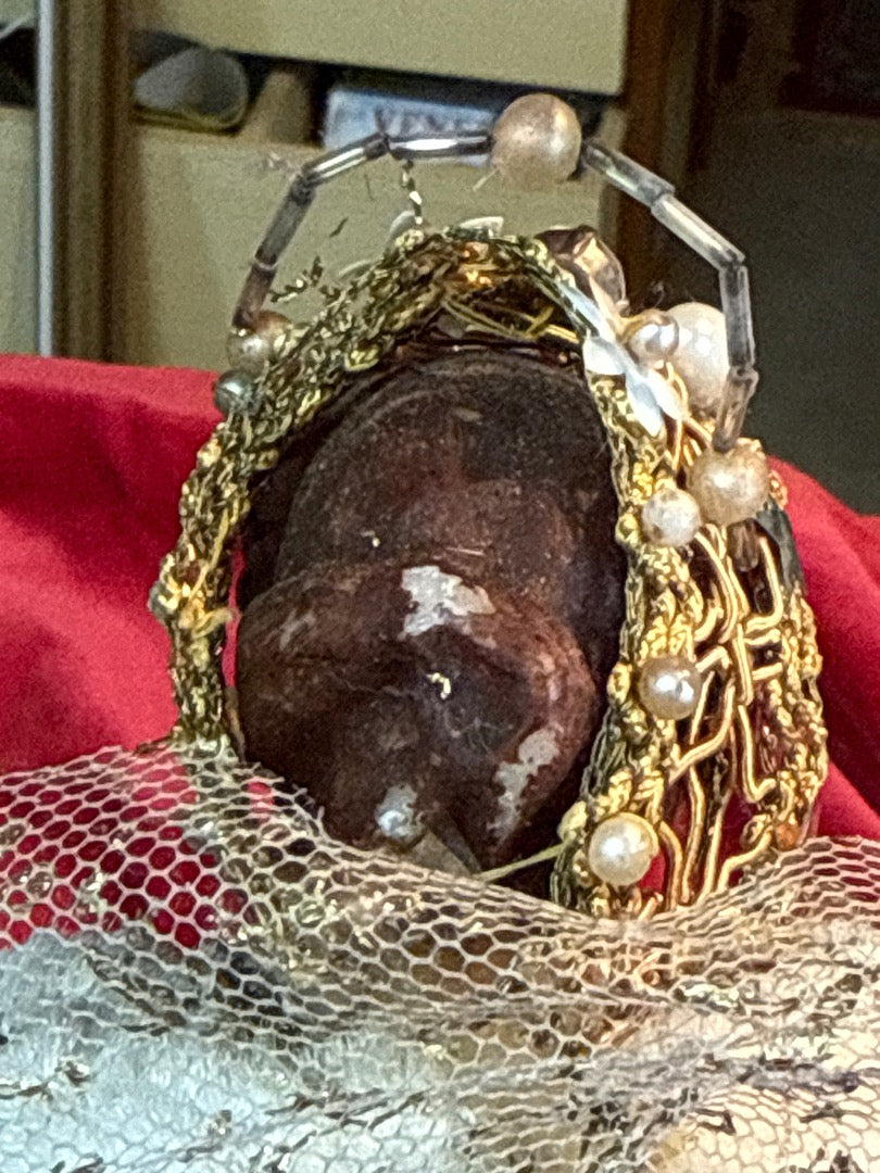 Figurine Vierge à l'enfant – Vintage – Ornement – Tissus dorés