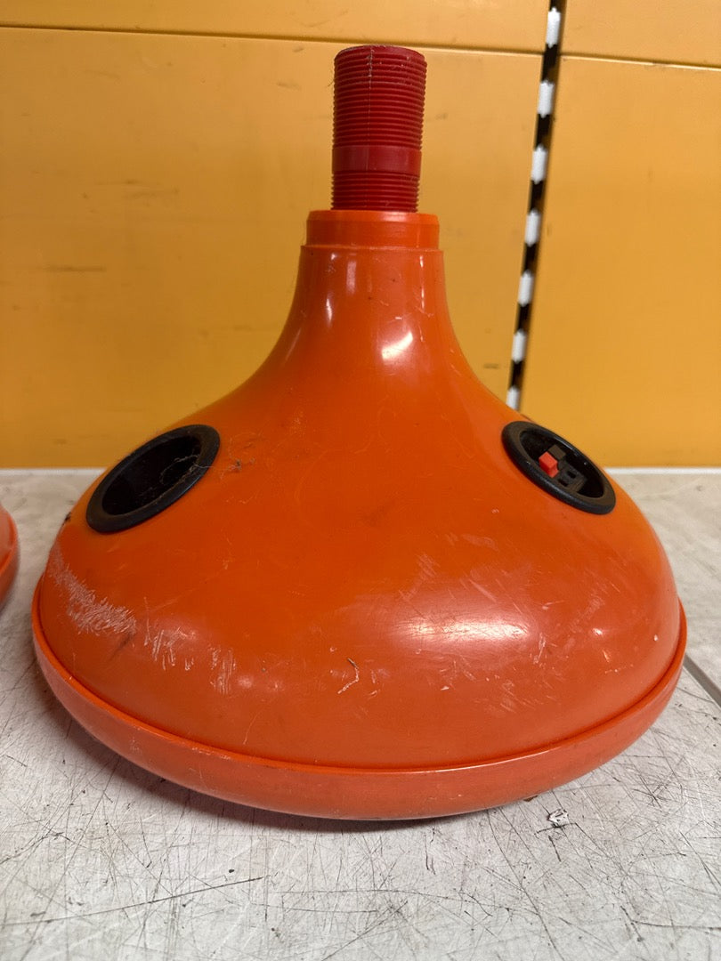 Enceintes vintage – Orange space age
