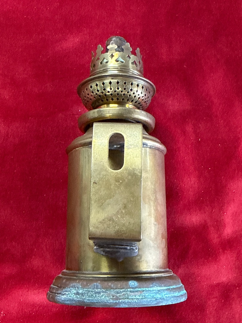 Lampe à pétrole – Kosmos – Bibelots – En laiton doré vintage