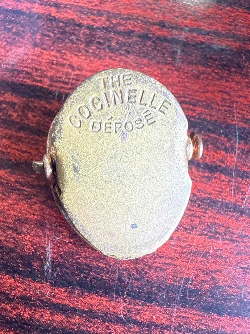 Broche – The Cocinelle – Broches – Émail bleu scarabée