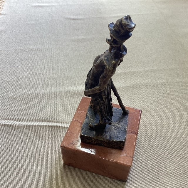 Sculpture en bronze sur socle en marbre, Ratapoil