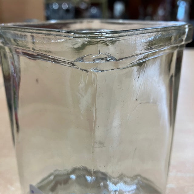 Vase / Pot De Forme Carré En Verre