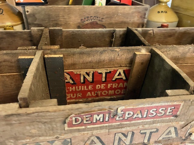 Caisse En Bois De Transport De Bidon D’Huile Automobile Antar