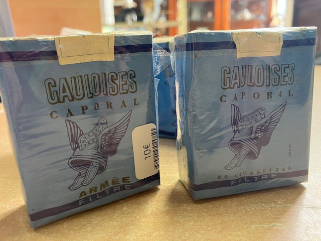Ancien Paquet De Cigarette Gauloises Caporal Filtre Armée