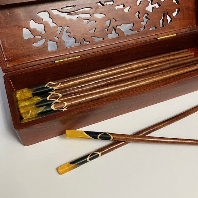 Belle Boite Coffret Contenant 20 Baguettes Style Asiatique