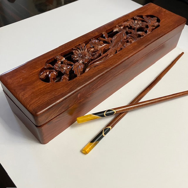 Belle Boite Coffret Contenant 20 Baguettes Style Asiatique