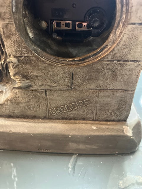 Horloge En Etain 92% Signé Gregoire Garçon aux Raisins