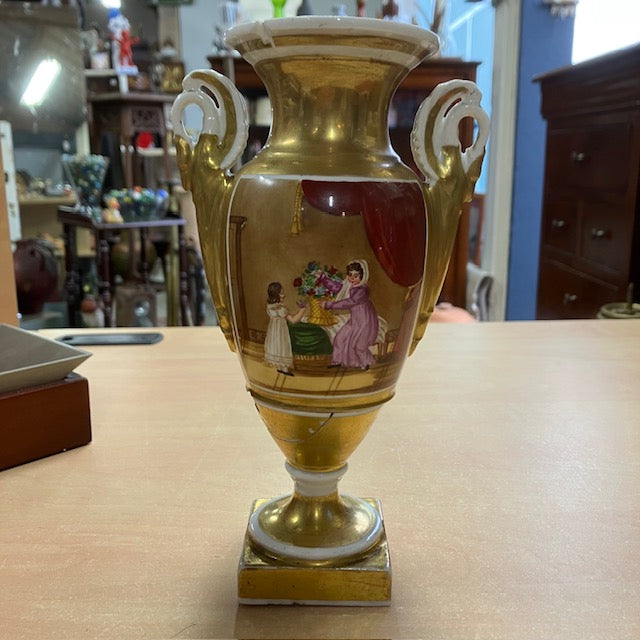 Vase / Urne D'ornement