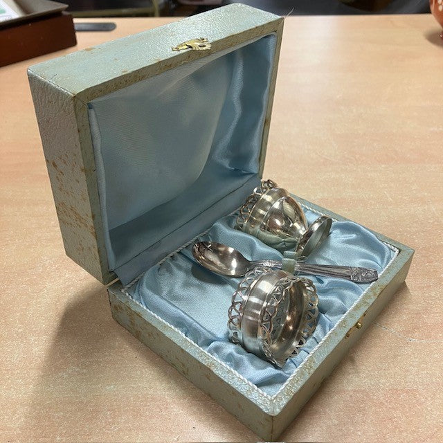 Coffret De Naissance Coquetier Petite Cuillère Rond De Serviette