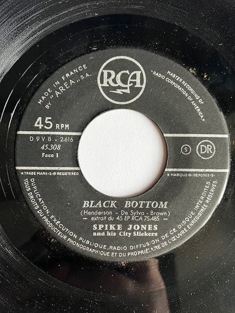 SP Spike Jones And His City Slickers - Black Bottom / Charleston