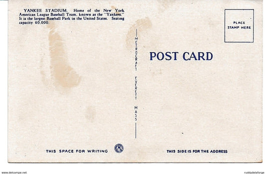 Carte postale - Yankee Stadium home of the new york american league baseball team known as the Yankees it is the largest baseball park