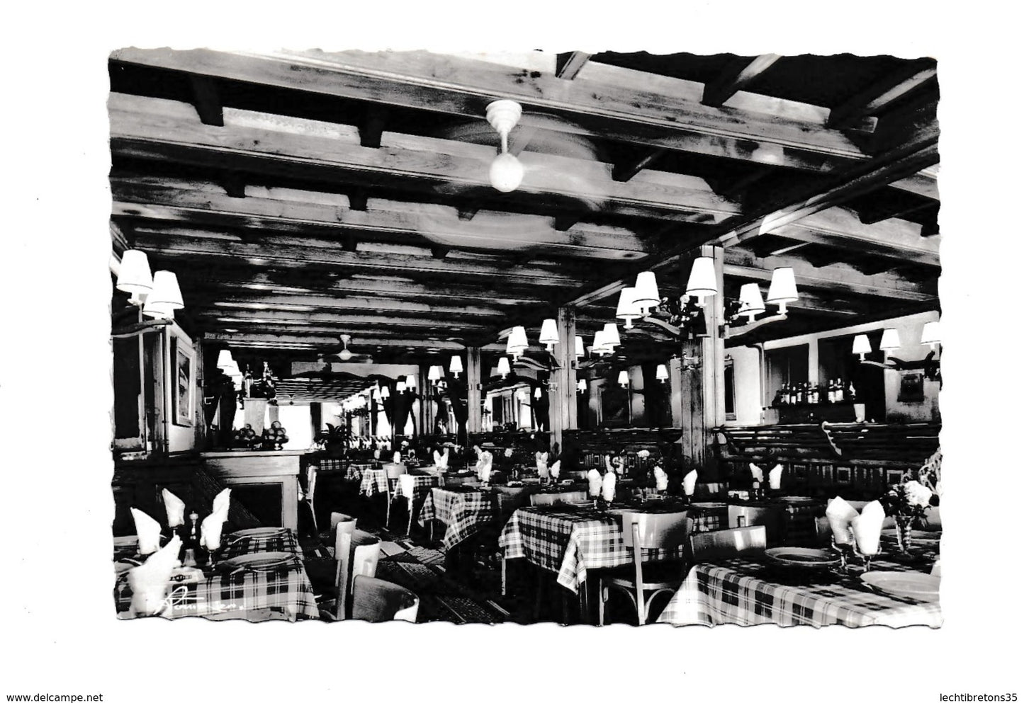 Carte postale - Rodez (Aveyron) - Hotel Moderne - Salle à Manger SAVY 111 RESTAURANT BAR BOUTEILLE