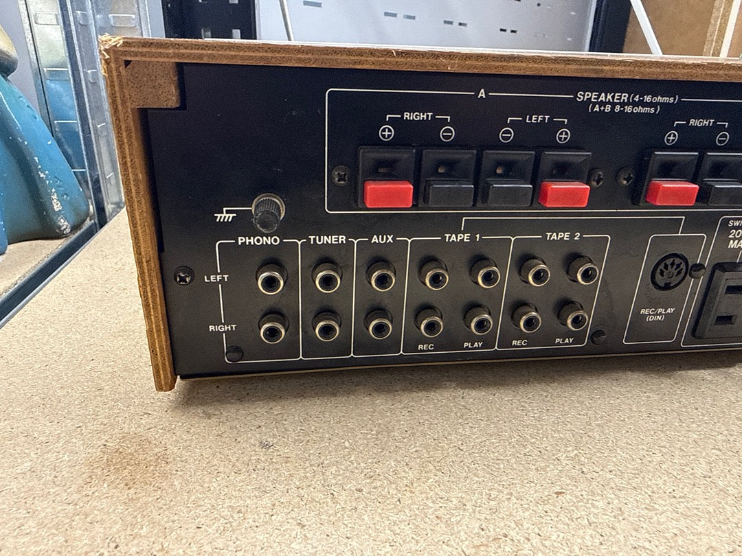 Amplificateur – Akai Am-2200 – Hi-fi – Vintage Argenté Bois