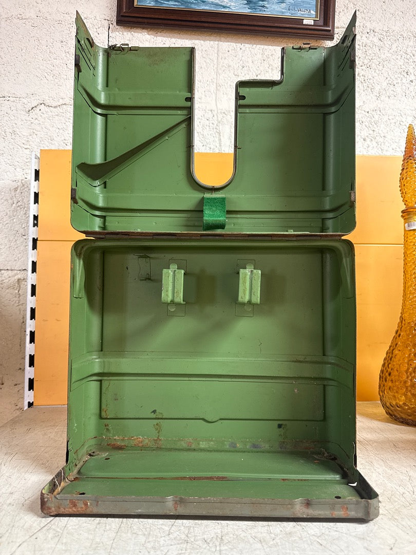 Machine à coudre – Elna Grasshopper – Loisirs créatifs – Verte vintage avec accessoires