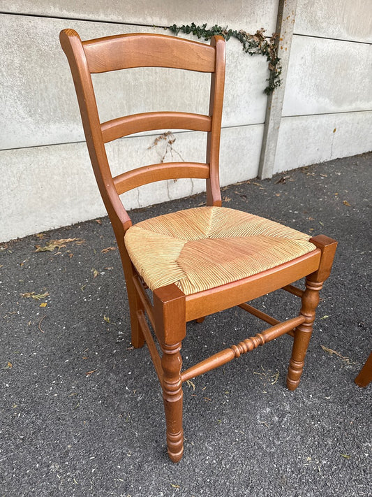 Lot de 4 chaises paillées en bois