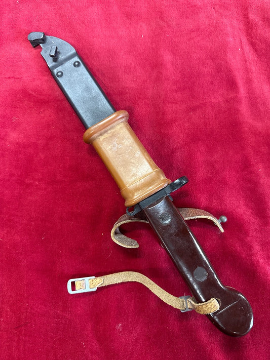Baïonnette Ak-47 – Militaire ancienne