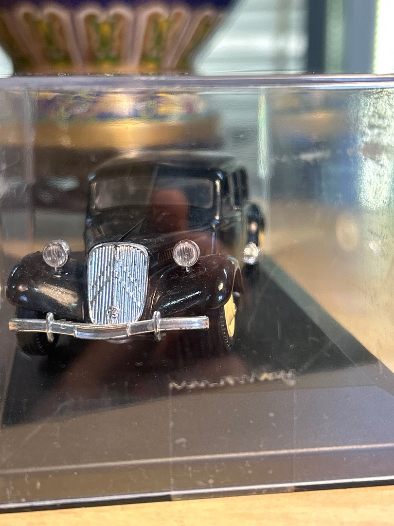 Citroën 15 Six Solido - 1/43 - Noir - 200g - Très bon état