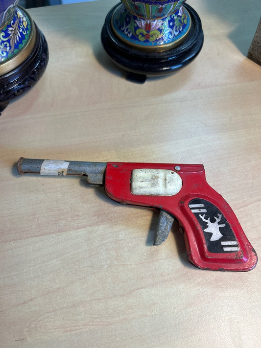 Pistolet En Tôle – Jouet Ancien – Collection – Métal Rouge