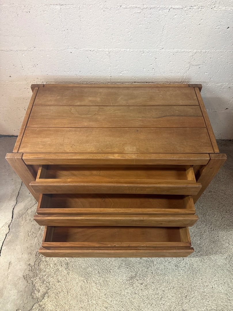 Commode en bois – Meuble de rangement vintage