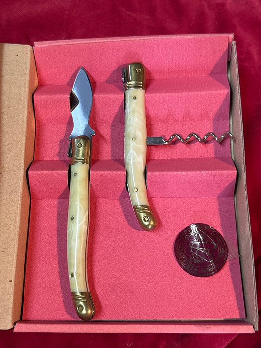 Coffret couteau et tire-bouchon – Laguiole – Arts de la table – Manches crème