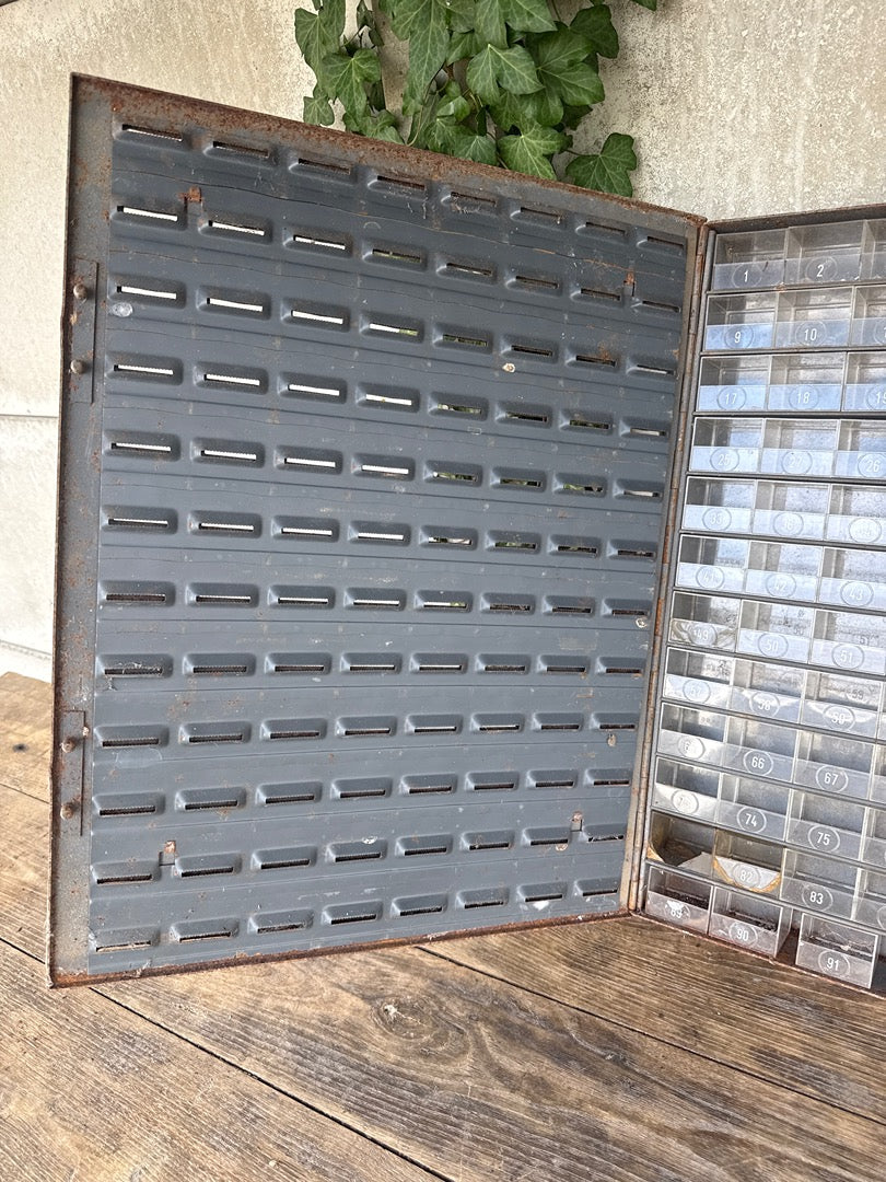 Casier de rangement – Nordia – Atelier – Métal vintage