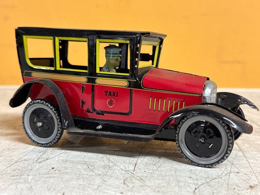 Voiture ancienne – Taxi en tôle