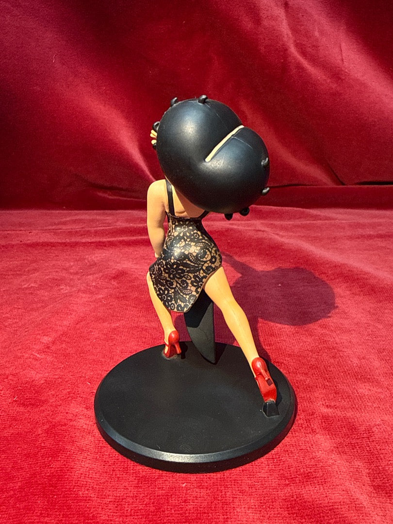 Figurine Betty Boop danseuse robe noire Fleischer Studios