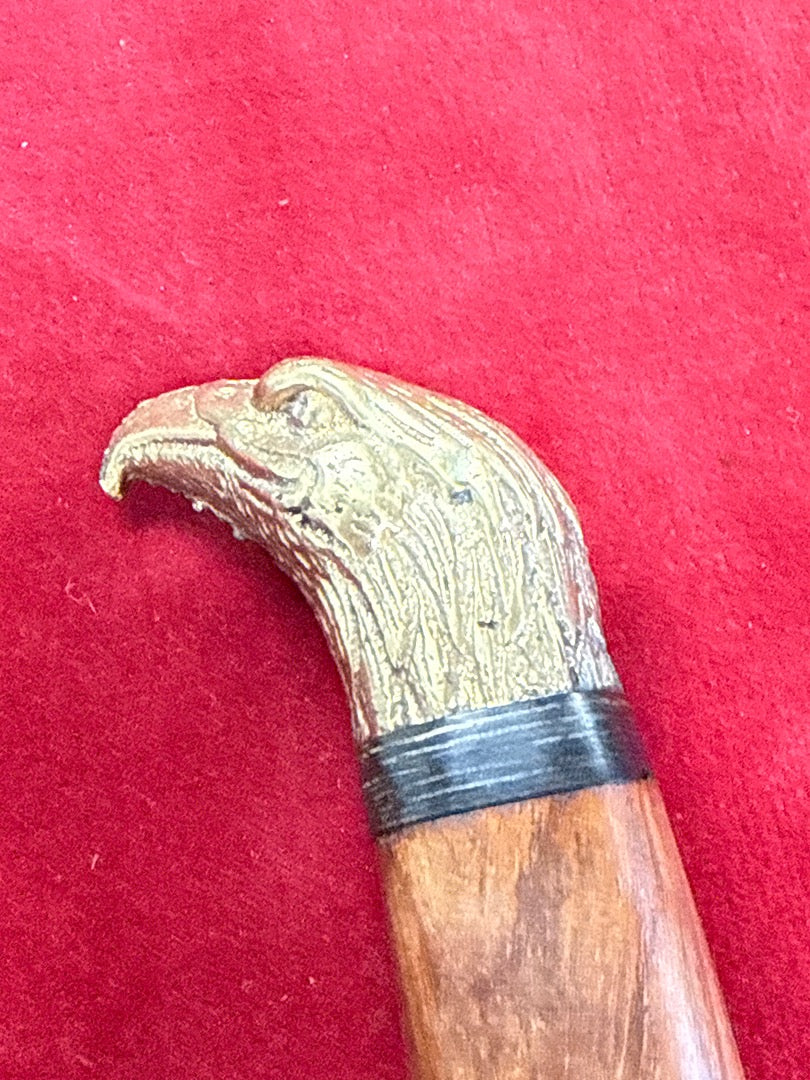 Couteau de chasse manche tête d'aigle – Étui en cuir